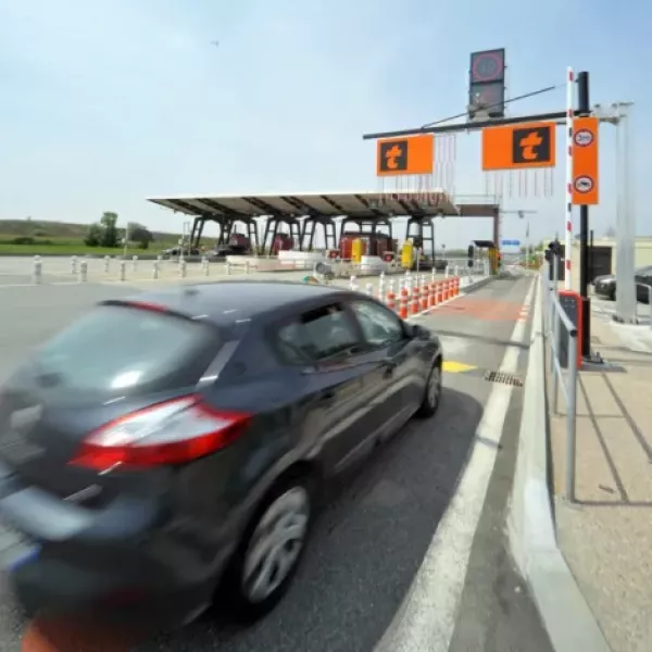 badge-peage-voie-reservee