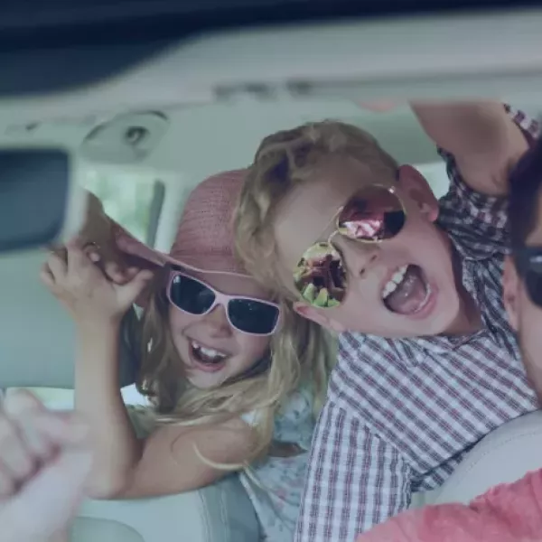 bebeboutik_voiture_telepeage_famille