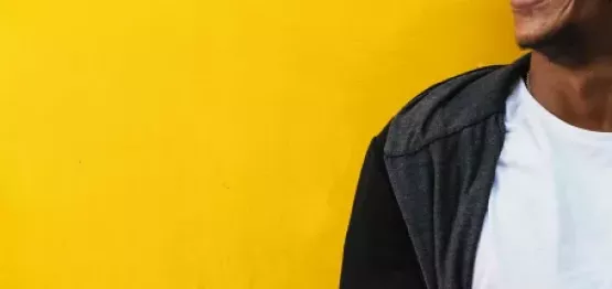 Fulli-badge-télépéage-homme-application mobile-compressed.jpg